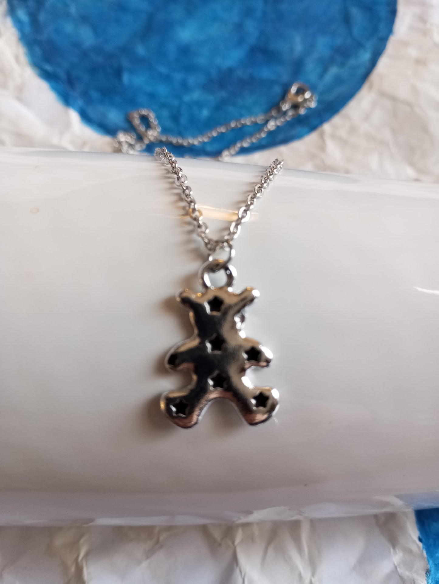 Starry Hug Pendant