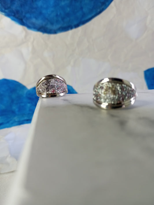 Cresent of the fading tide